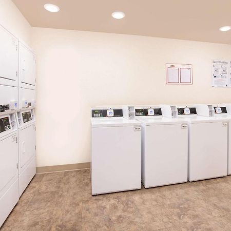 Woodspring Suites Columbus Fort Moore Bagian luar foto