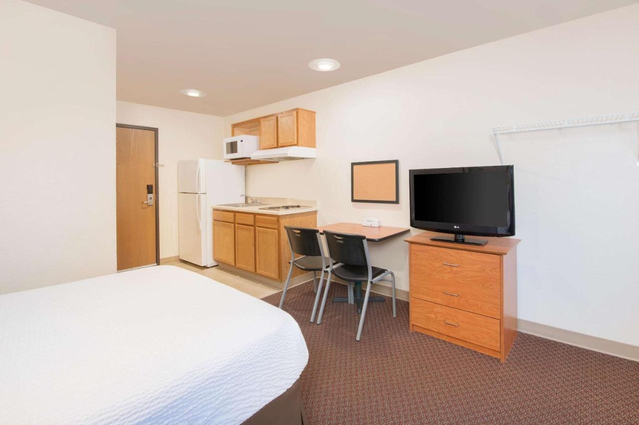 Woodspring Suites Columbus Fort Moore Bagian luar foto